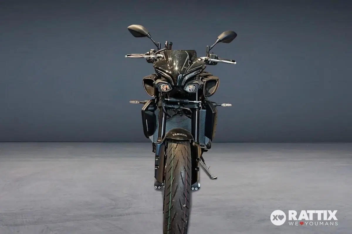 Yamaha MT-10 (2022 - 26) (4)