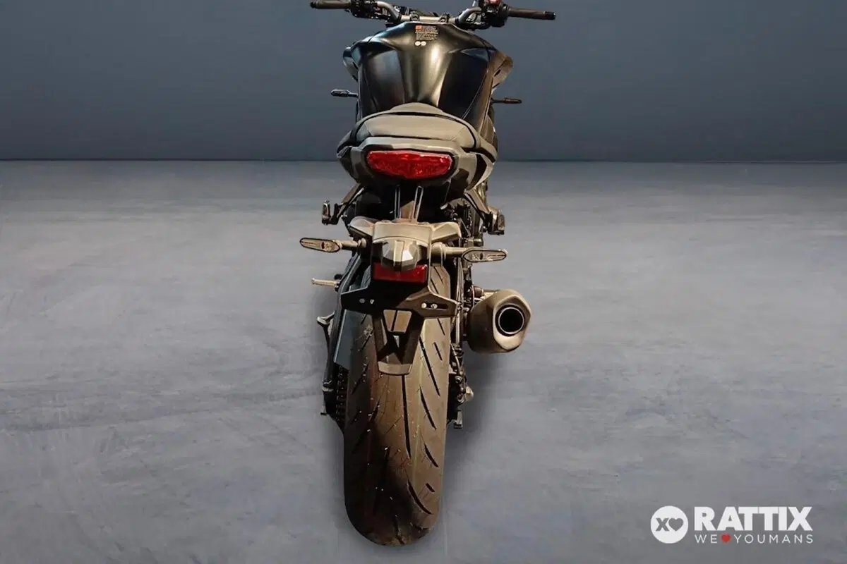 Yamaha MT-10 (2022 - 26) (5)