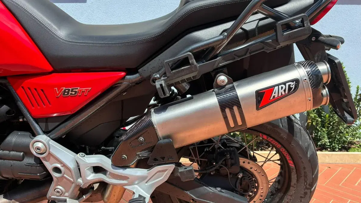 Moto Guzzi V85 TT (2019 - 20) (4)