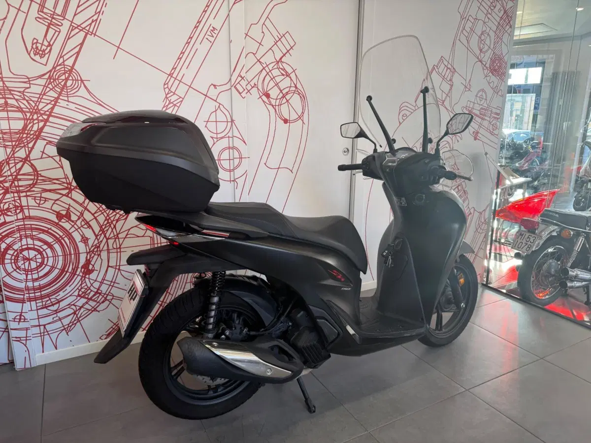 Honda SH 150i Sport (2022 - 23) (3)