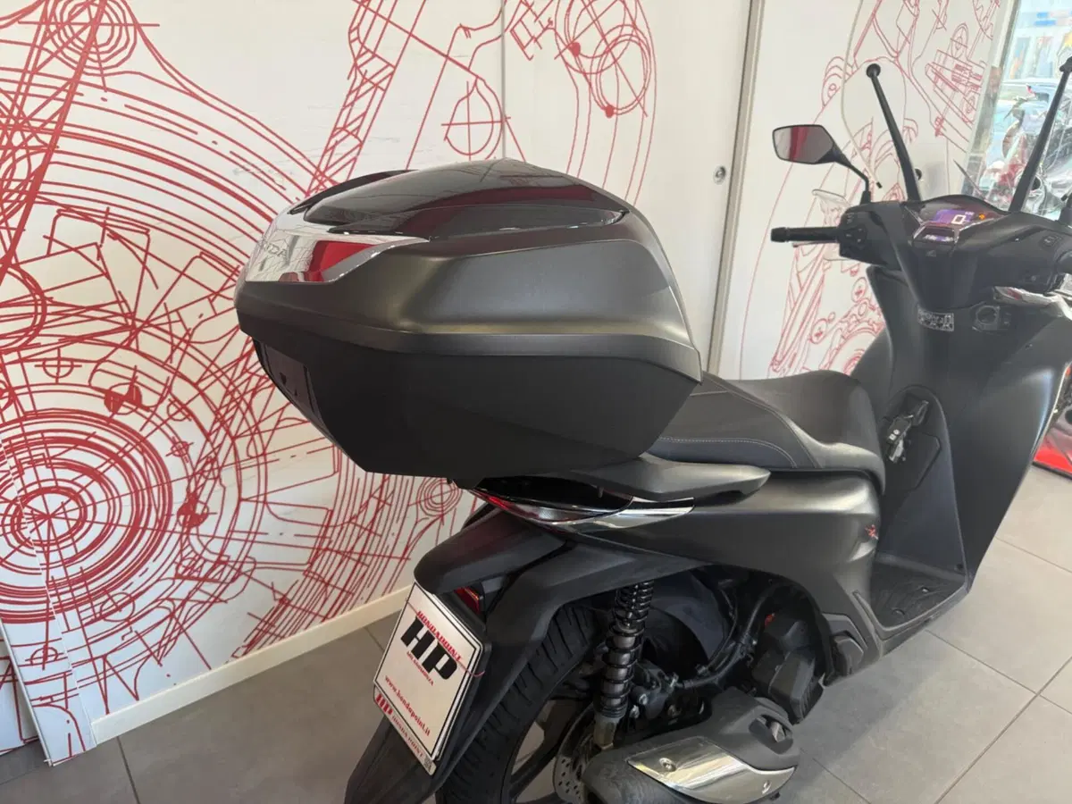 Honda SH 150i Sport (2022 - 23) (11)