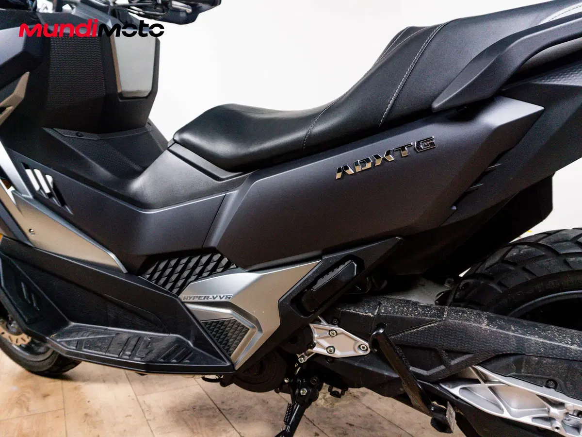 Sym ADXTG 400 (2025 - 26) (10)