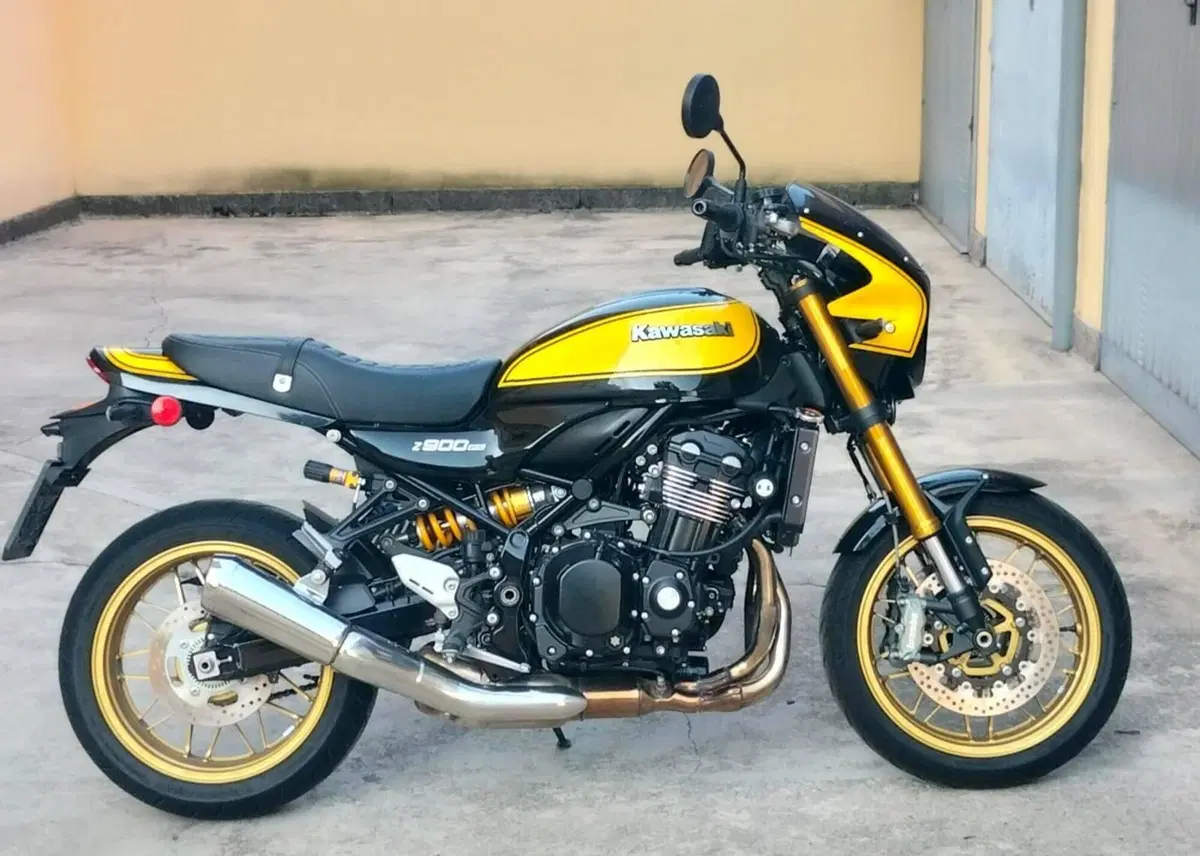 Kawasaki Z 900 RS SE (2022 - 25)