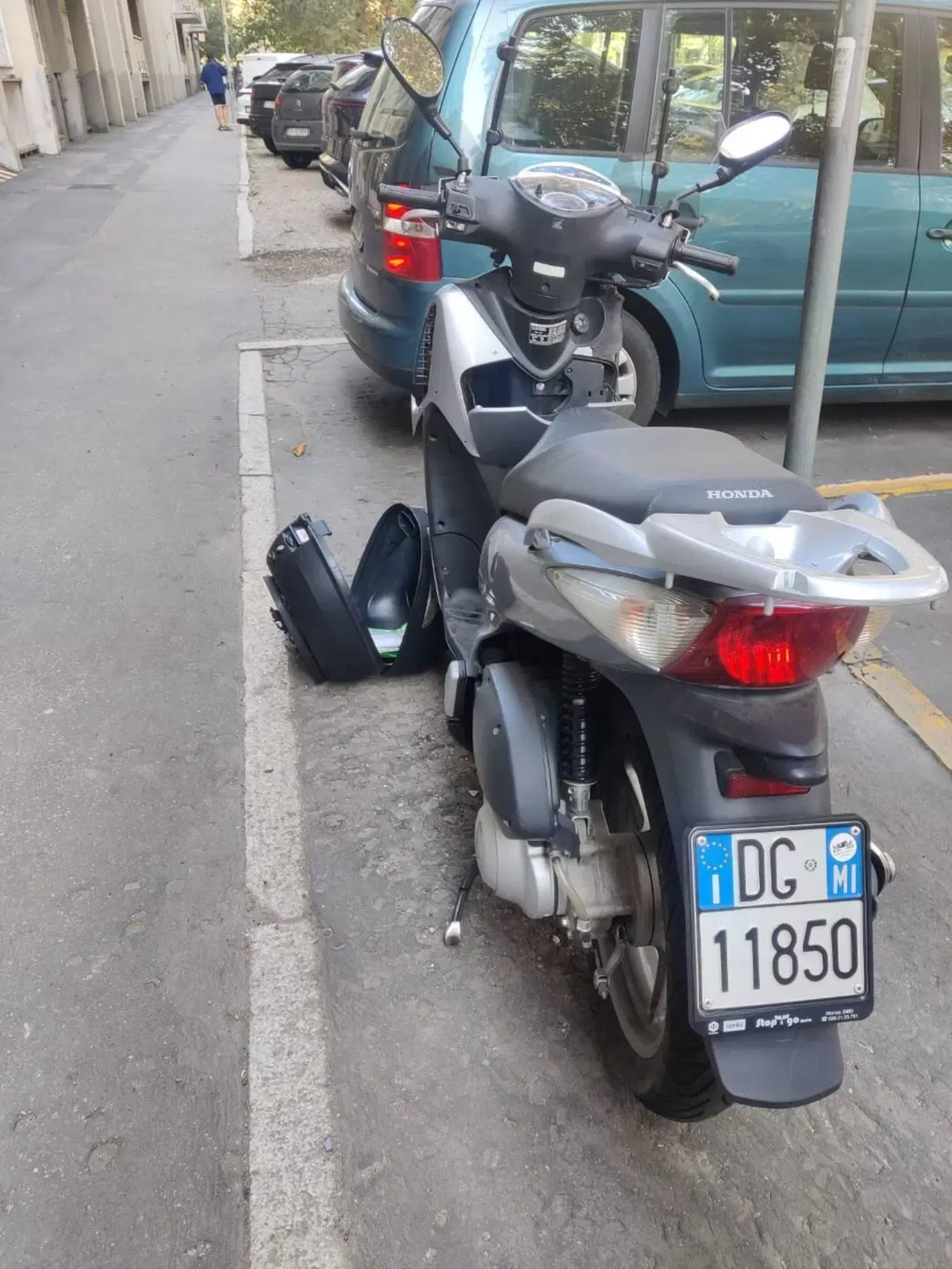Honda SH 150i (2005 - 08) (5)