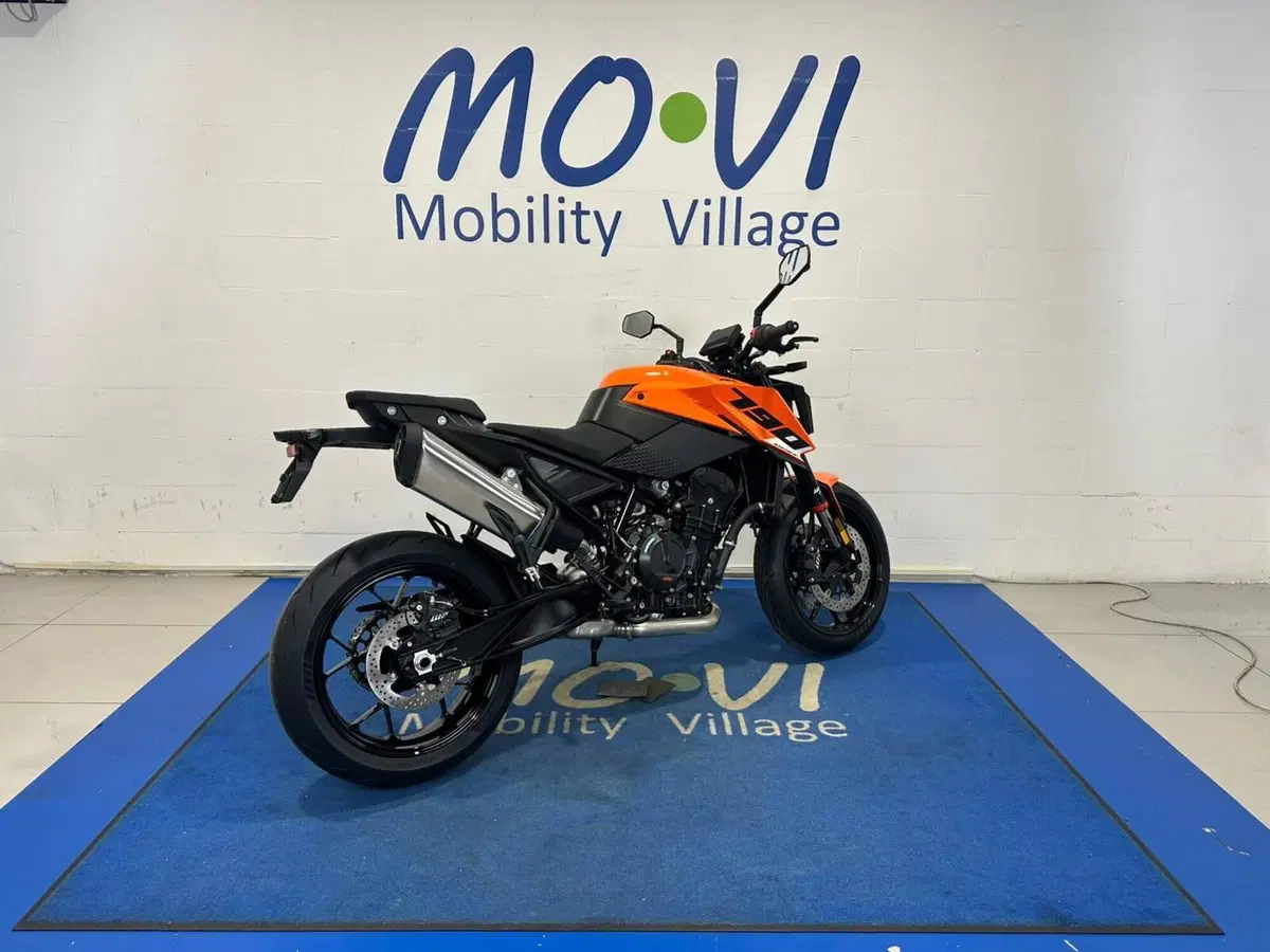 KTM 790 Duke (2027) (2)