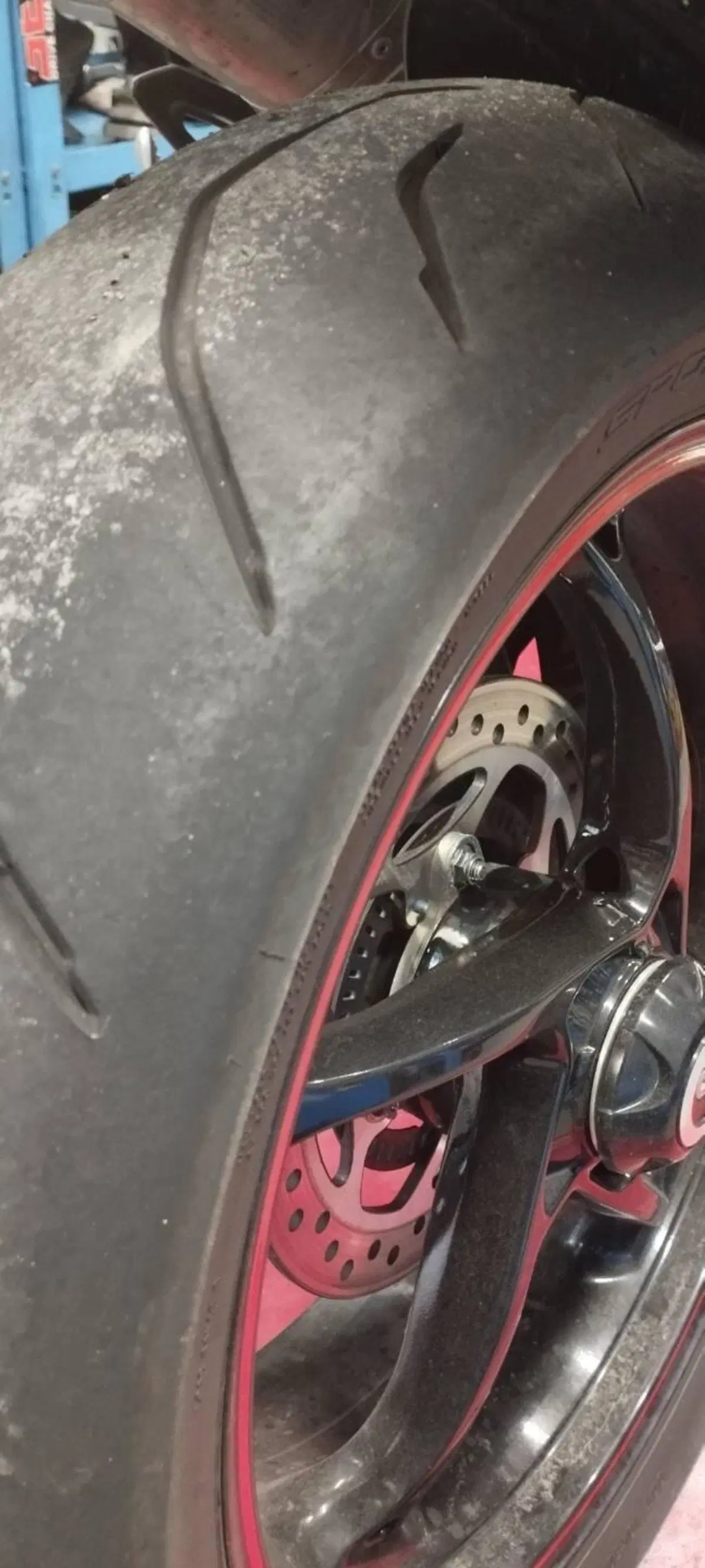 Triumph Speed Triple 1050 RS (2018 - 20) (13)