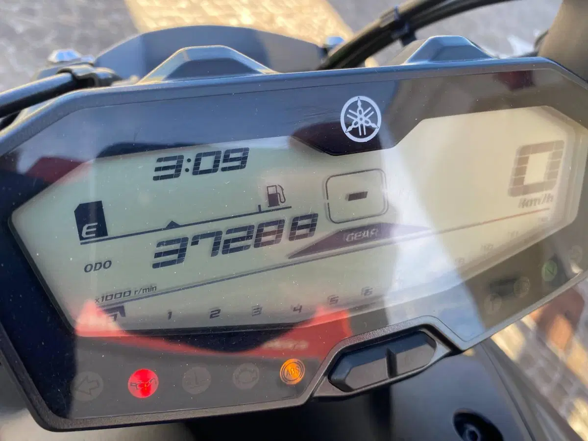 Yamaha MT-07 (2017 - 18) (3)