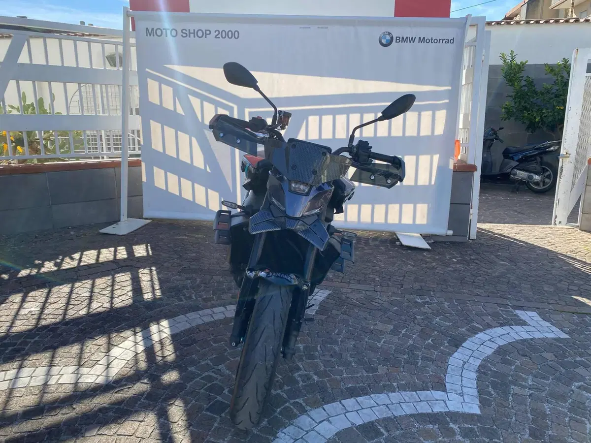 Yamaha MT-09 Y-AMT (2024 - 26) (4)