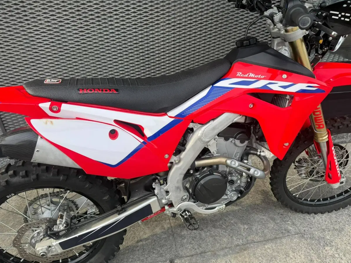 Honda CRF 300RX Enduro (2021) (8)