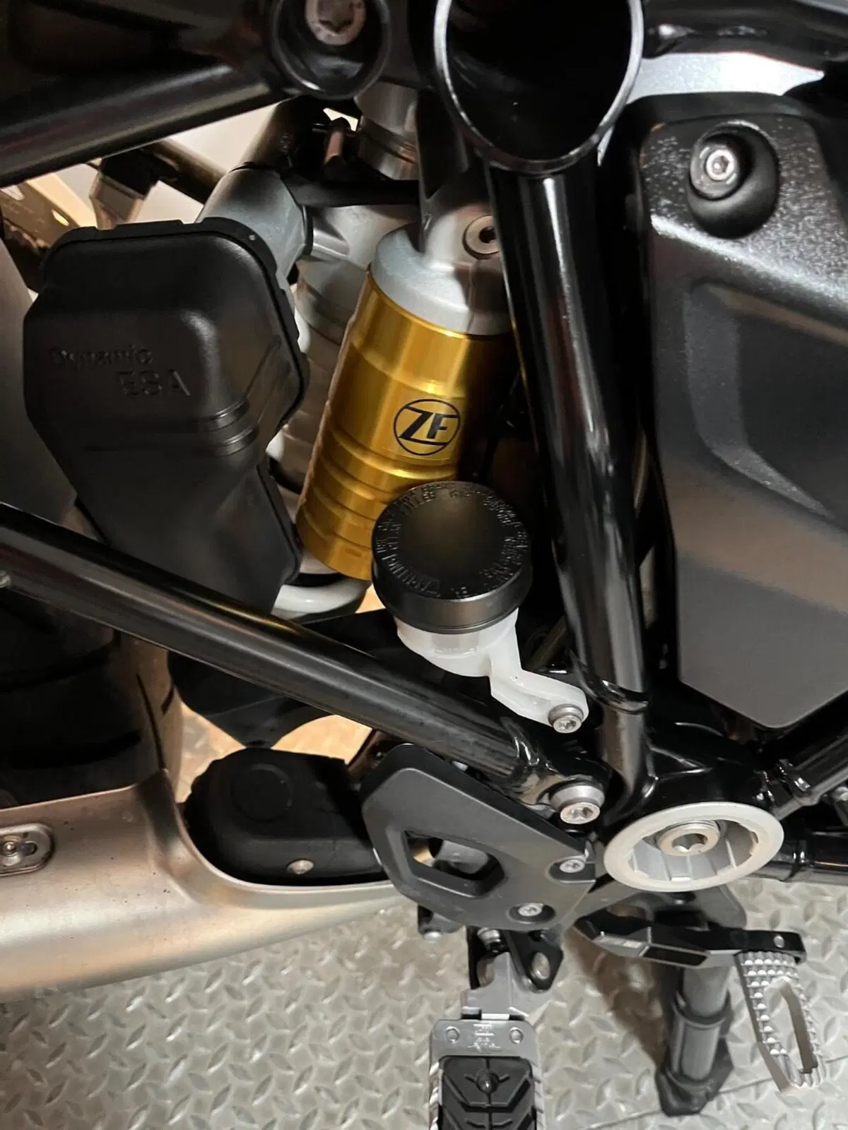 Bmw R 1250 GS Adventure - Edition 40 Years GS (2020 - 21) (7)