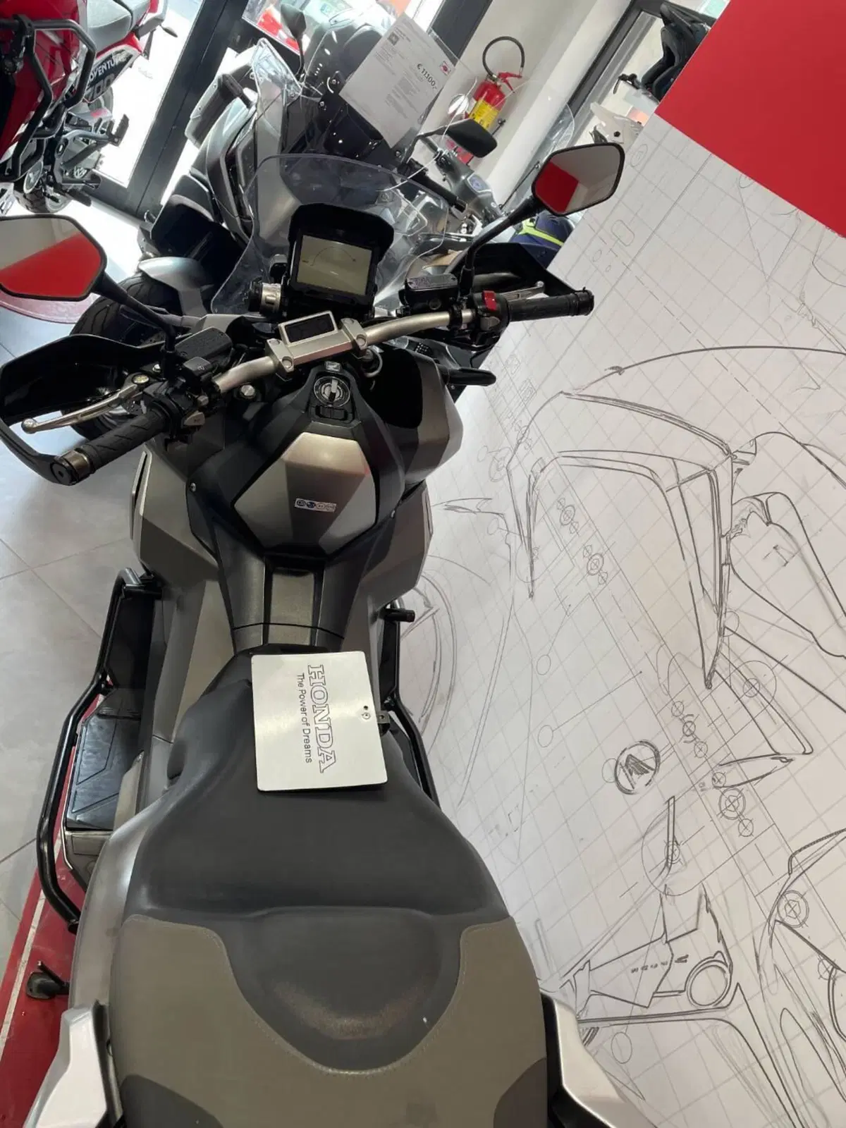 Honda X-ADV 750 (2018 - 20) (7)