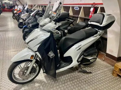 Honda SH 350 (2021 - 24) usata