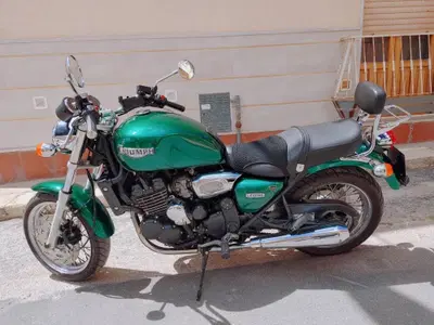 Triumph Legend TT 900 Dep. (1999 - 02) usata