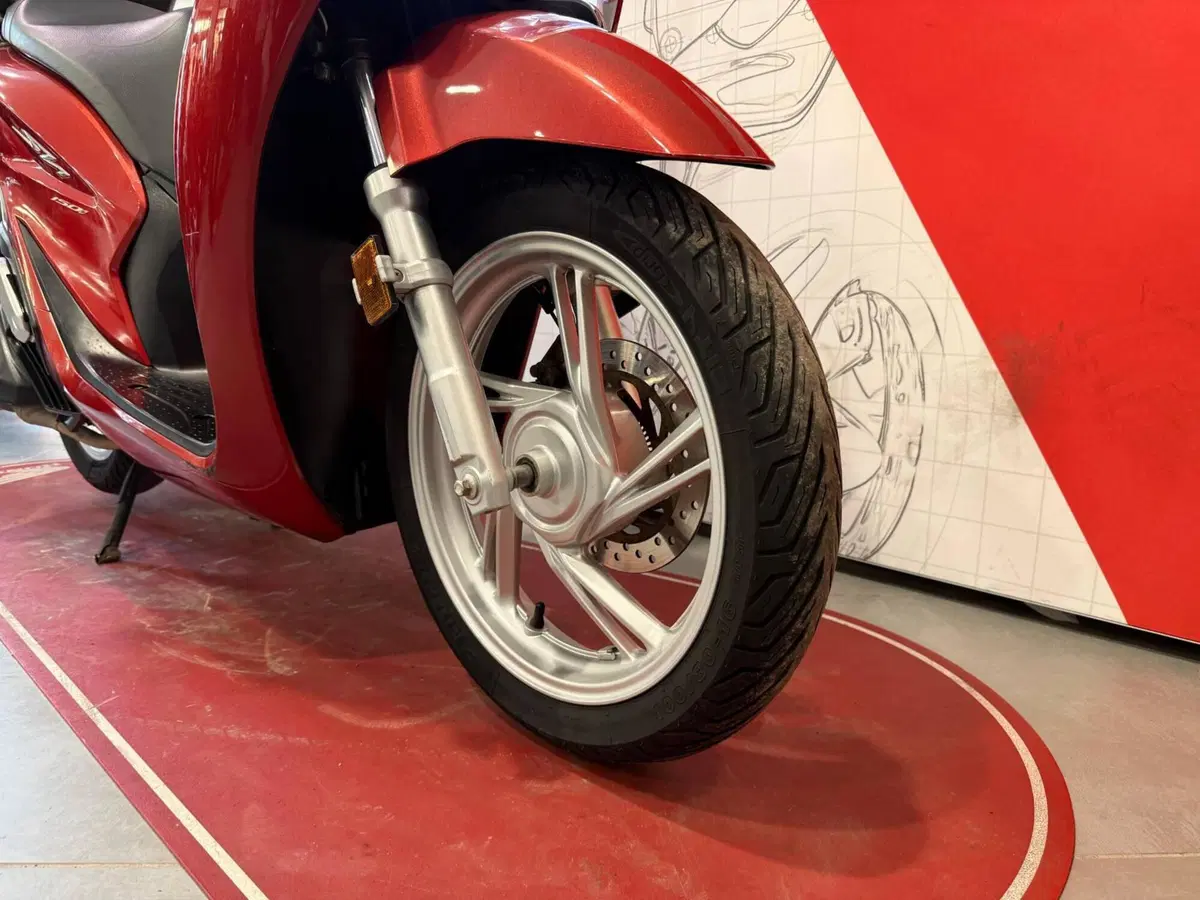 Honda SH 150i (2020 - 23) (10)