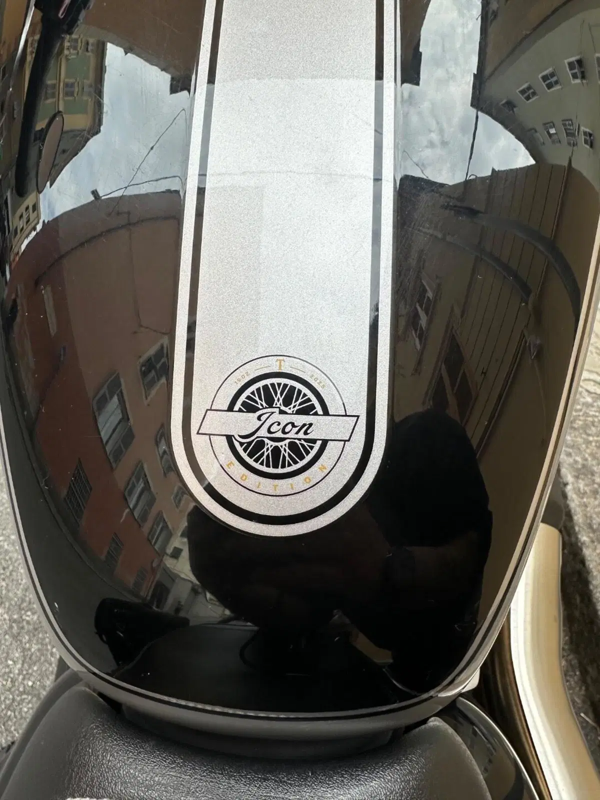 Triumph Scrambler 900 Icon Edition (2025 - 26) (3)