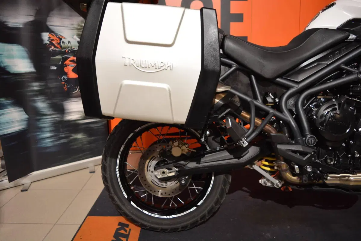Triumph Tiger 800 XC ABS (2010 - 14) (14)