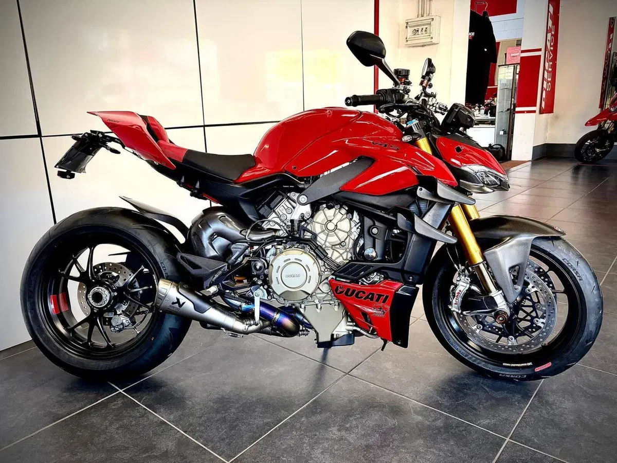 Ducati Streetfighter V4 S (2023 - 24) (9)