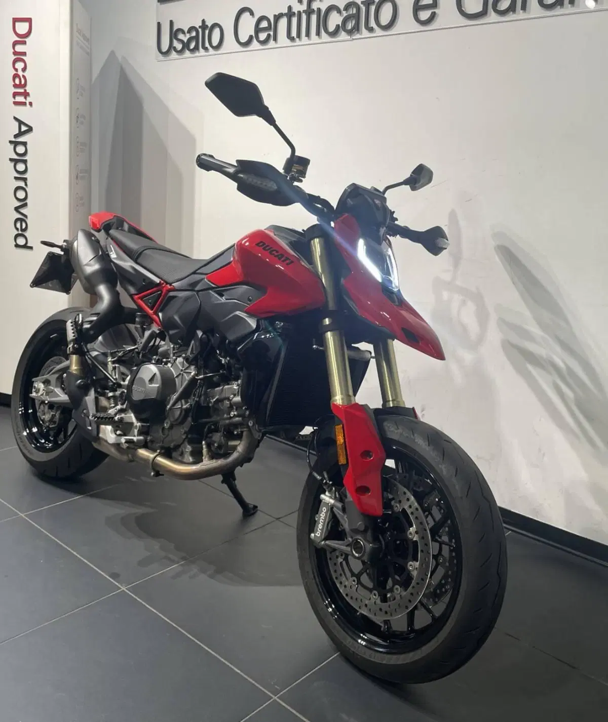 Ducati Hypermotard V2 (2026) (3)