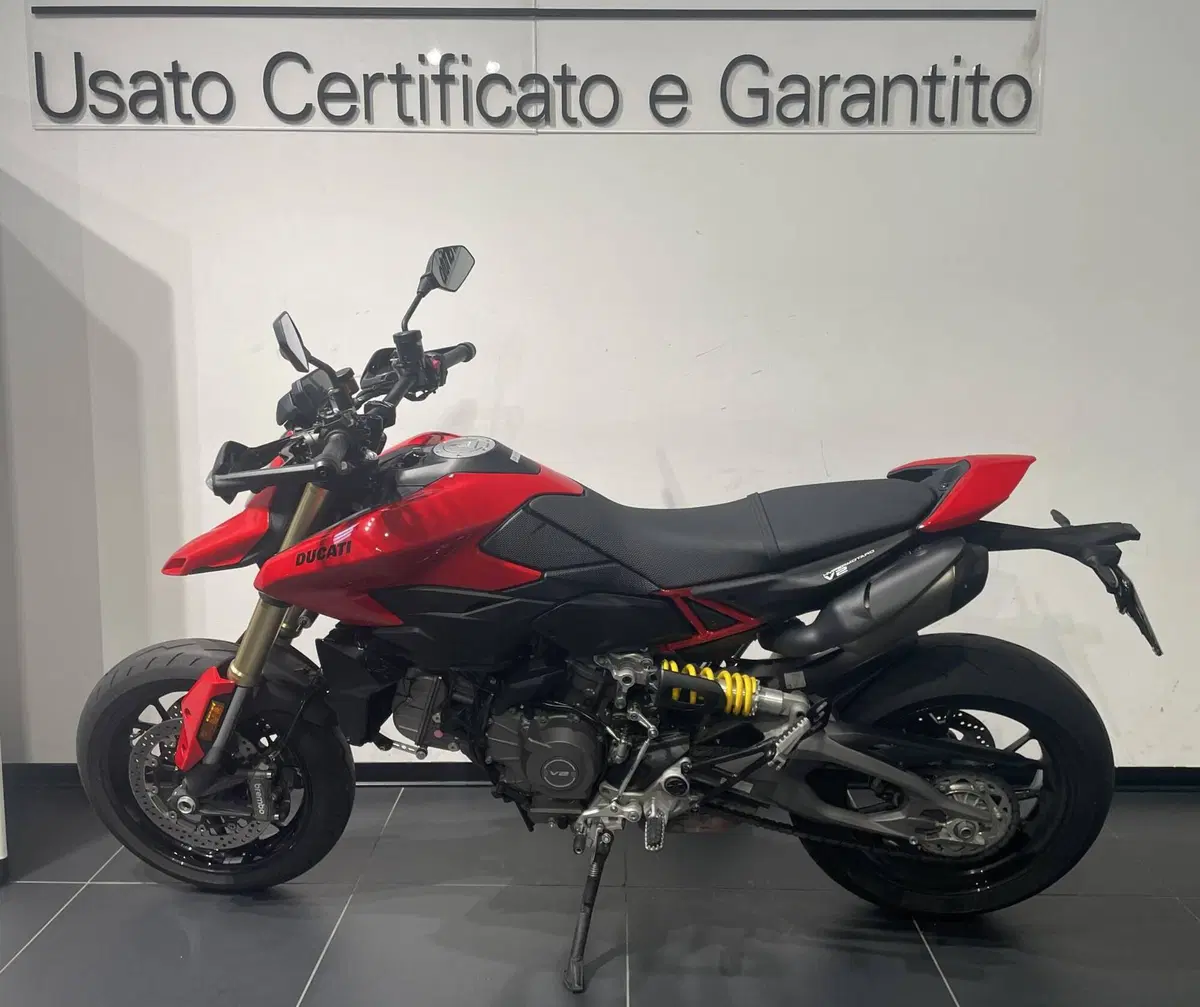 Ducati Hypermotard V2 (2026) (6)