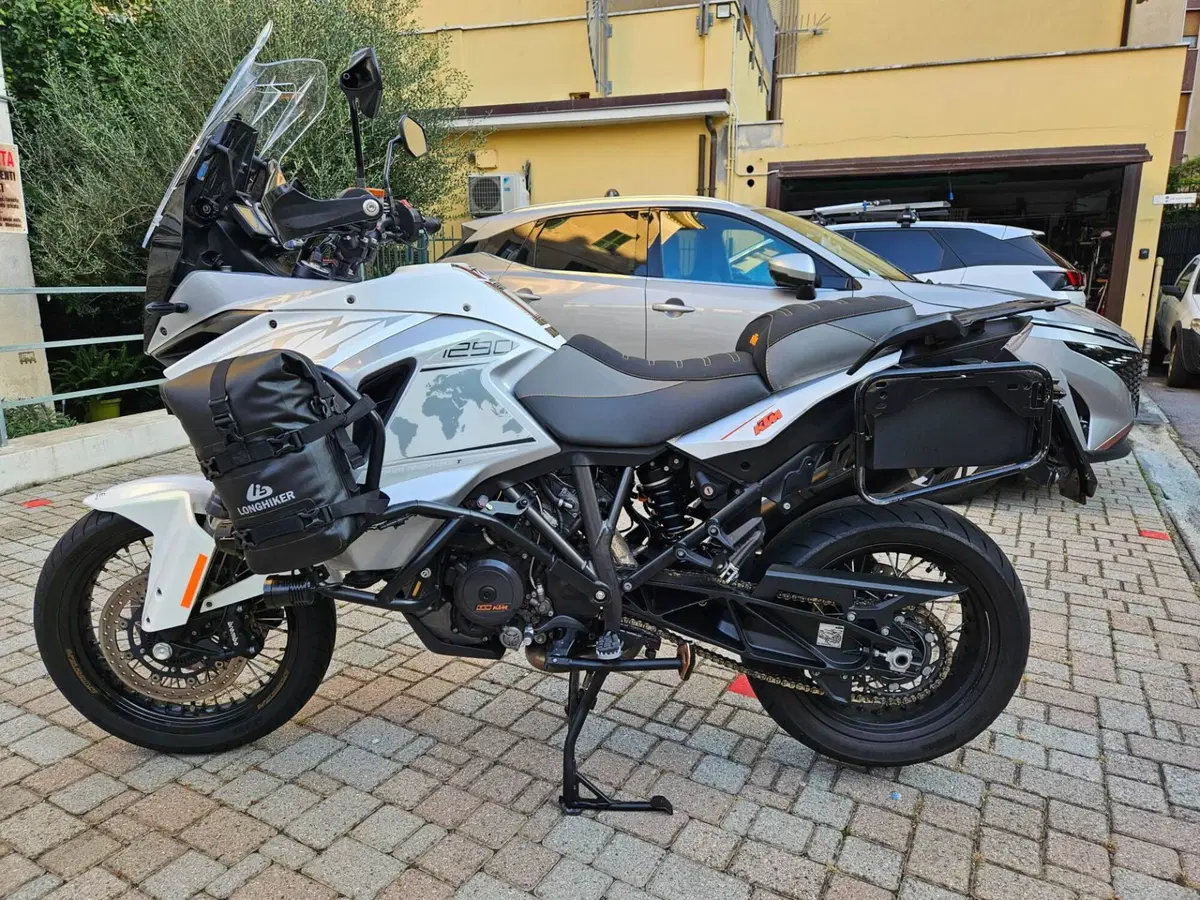 KTM 1290 Super Adventure (2015 - 16)