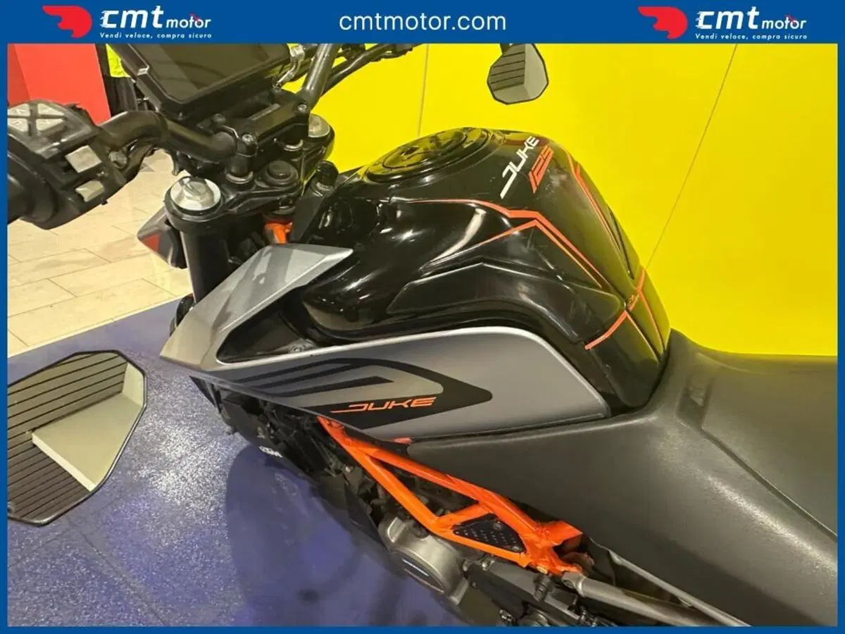 KTM 125 Duke (2021 - 23) (9)