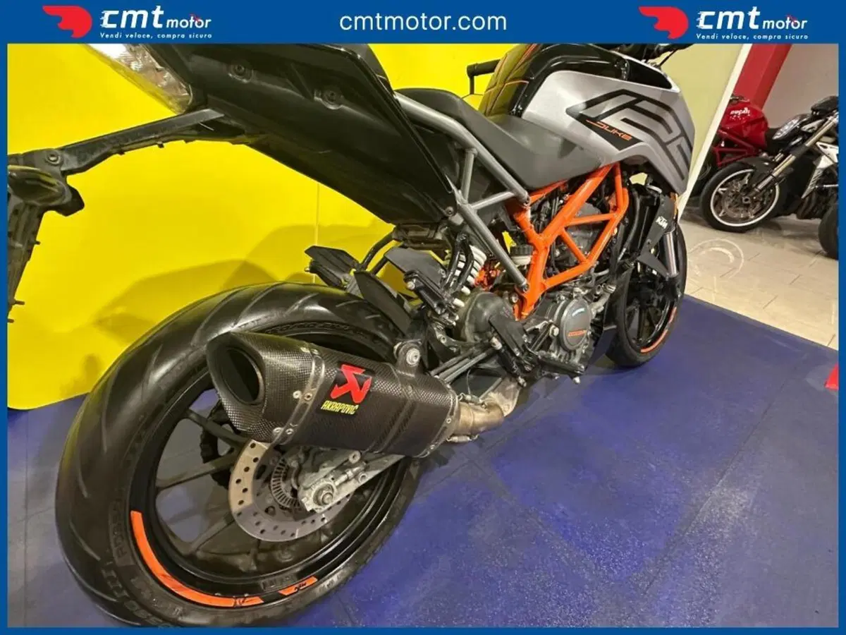 KTM 125 Duke (2021 - 23) (10)