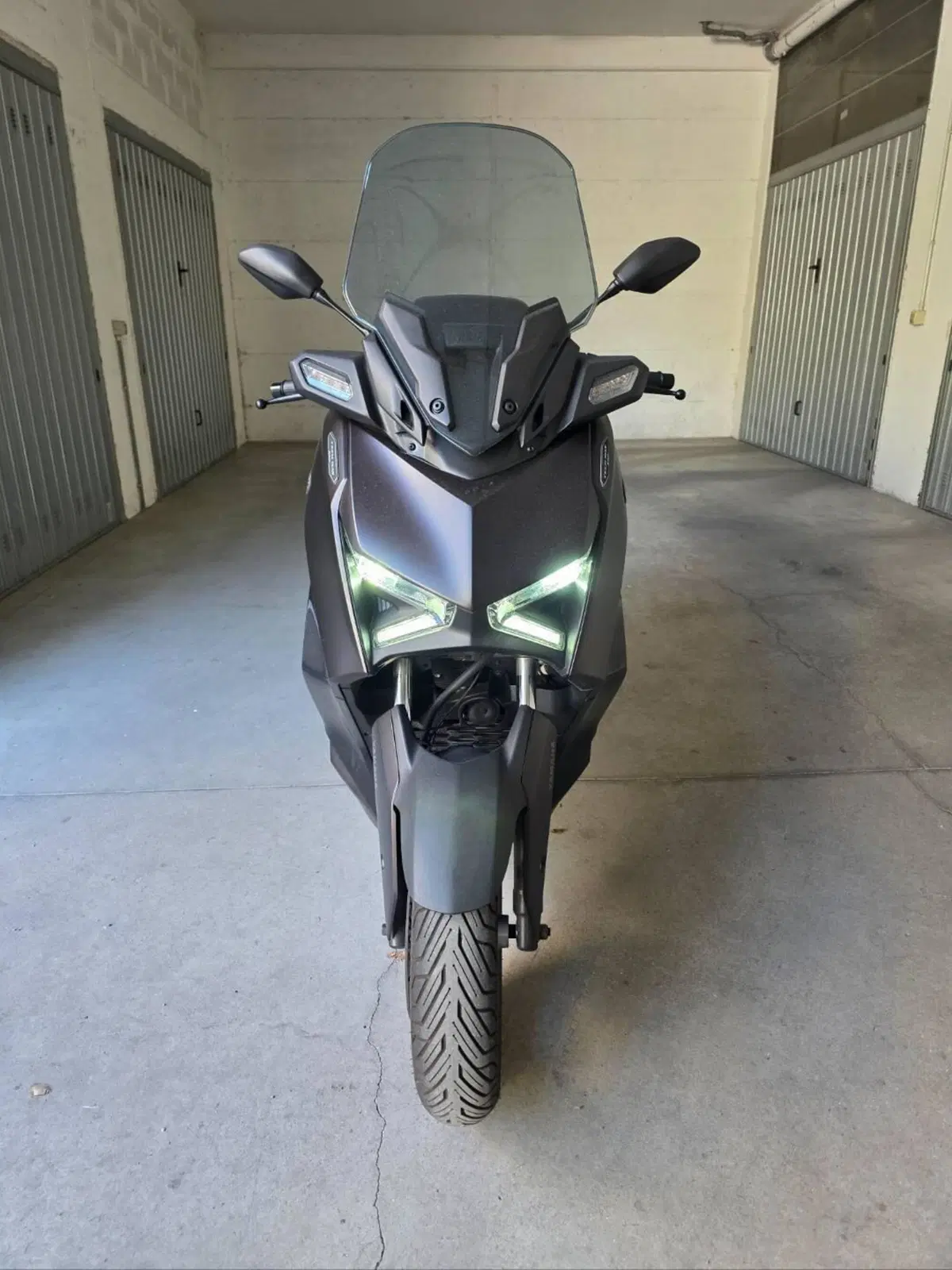 Yamaha X-Max 300 Tech Max (2021 - 24)