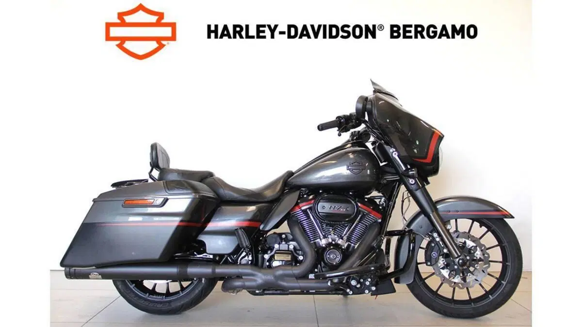 Harley-Davidson 117 Street Glide (2018 - 20) - FLHXSE