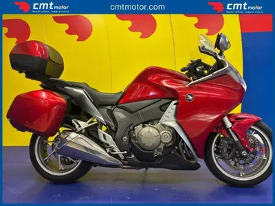 Honda VFR 1200 F ABS (2009 - 16) usata
