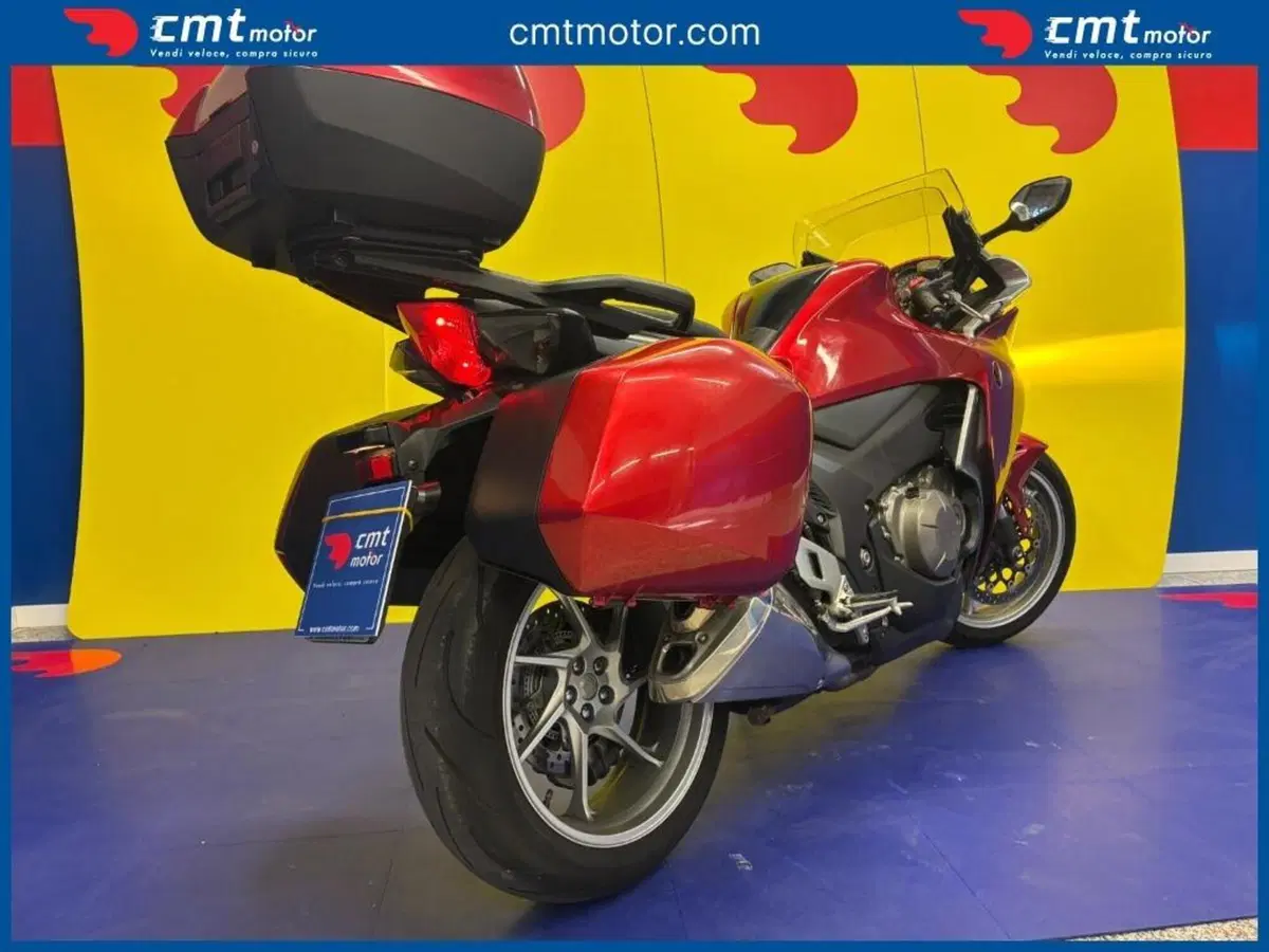 Honda VFR 1200 F ABS (2009 - 16) (4)