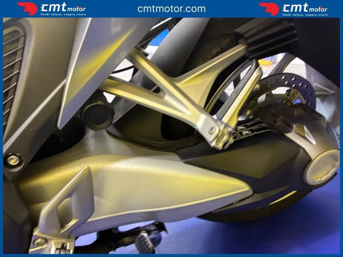 Honda VFR 1200 F ABS (2009 - 16) (7)
