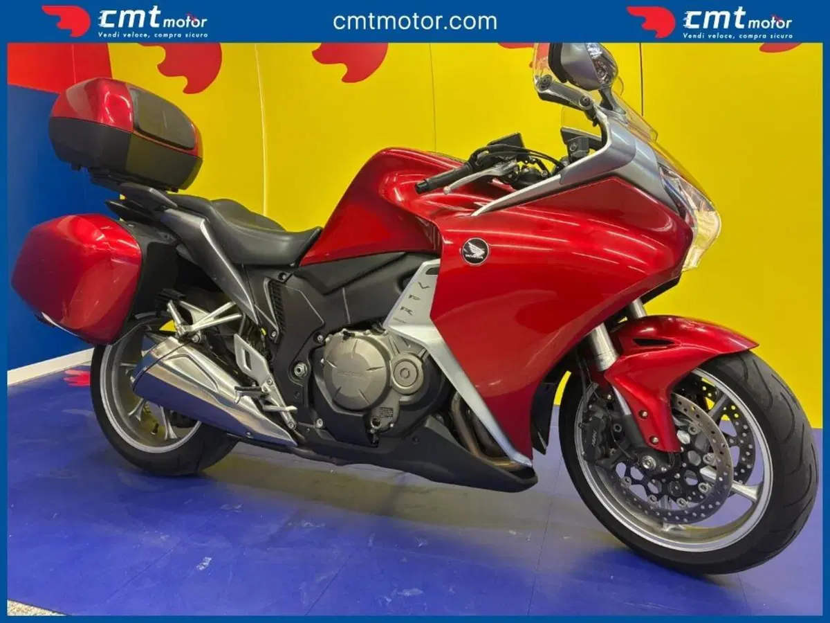 Honda VFR 1200 F ABS (2009 - 16) (11)