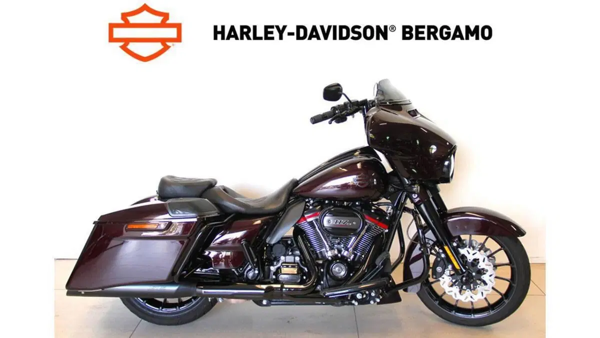 Harley-Davidson 117 Street Glide (2018 - 20) - FLHXSE