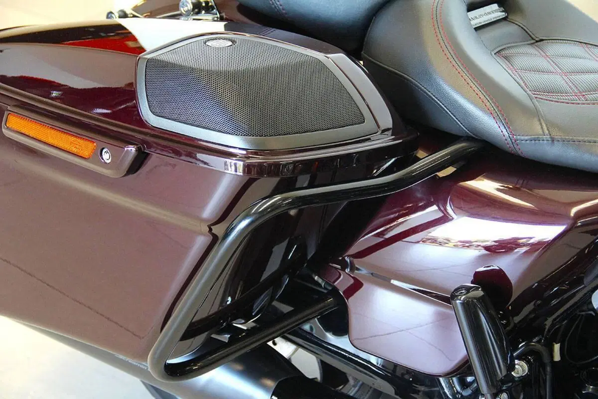 Harley-Davidson 117 Street Glide (2018 - 20) - FLHXSE (8)