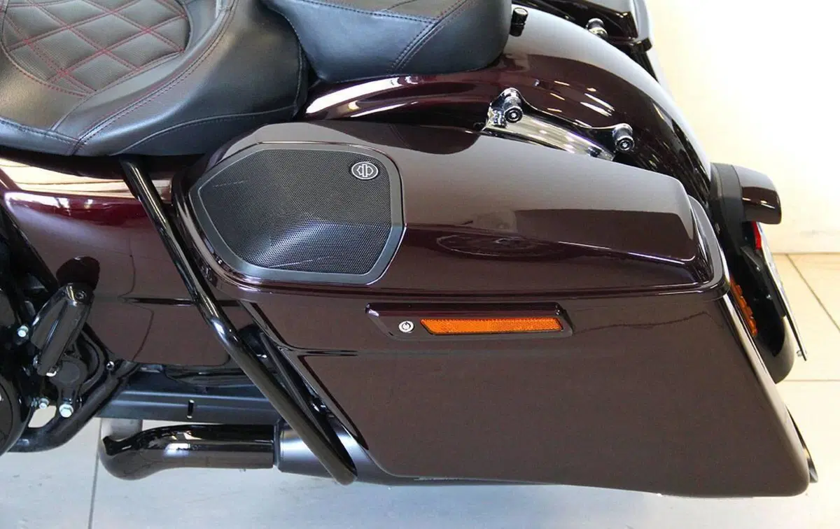 Harley-Davidson 117 Street Glide (2018 - 20) - FLHXSE (17)