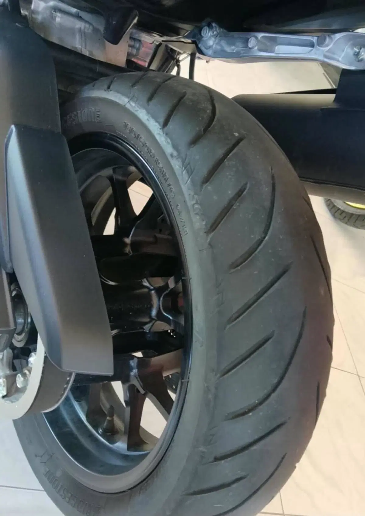 Yamaha T-Max 560 (2025 - 26) (10)