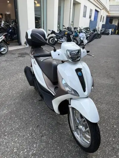 Piaggio Medley 150 ABS (2021 - 25) usata