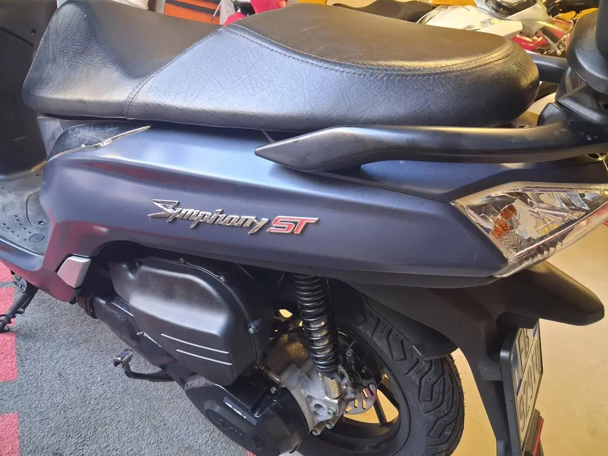 Sym Symphony 200 ST (2021 - 24) (2)