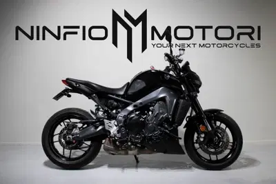 Yamaha MT-09 (2021 - 23) usata