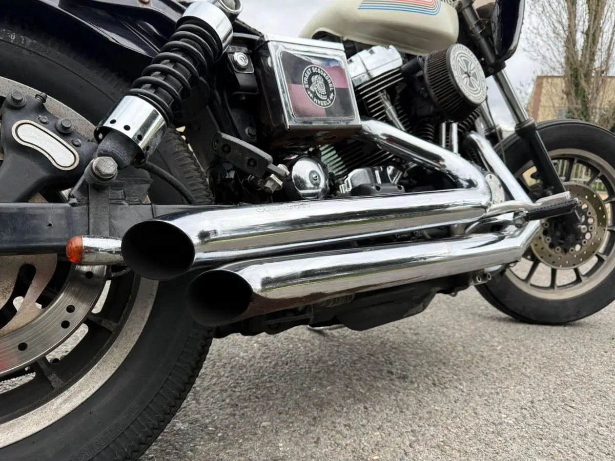 Harley-Davidson 1450 Super Glide T-Sport (2001 - 03) - FXDXT (4)