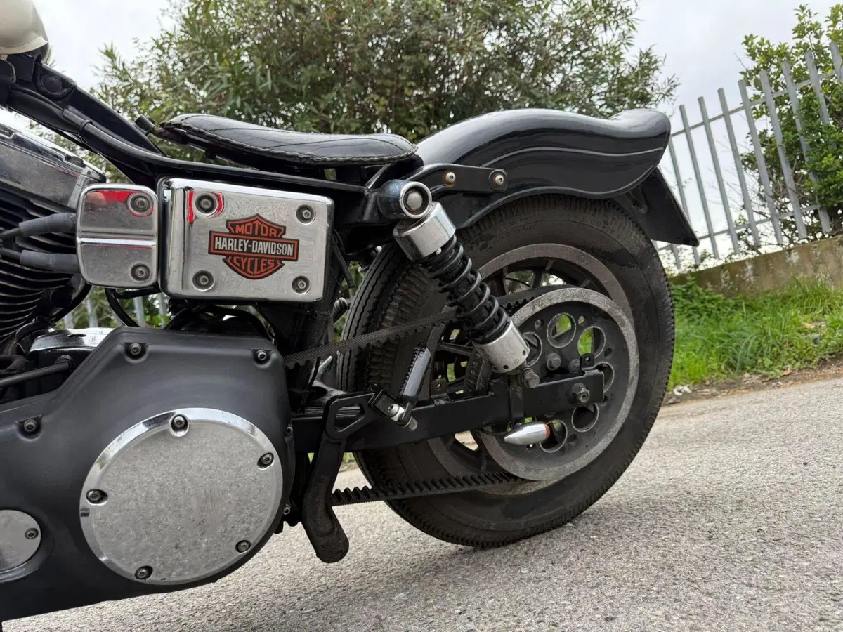 Harley-Davidson 1450 Super Glide T-Sport (2001 - 03) - FXDXT (11)