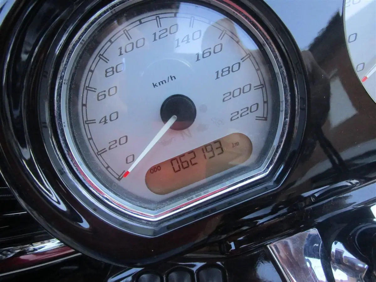 Harley-Davidson 107 Road Glide Special (2017 - 18) - FLTRXS (9)
