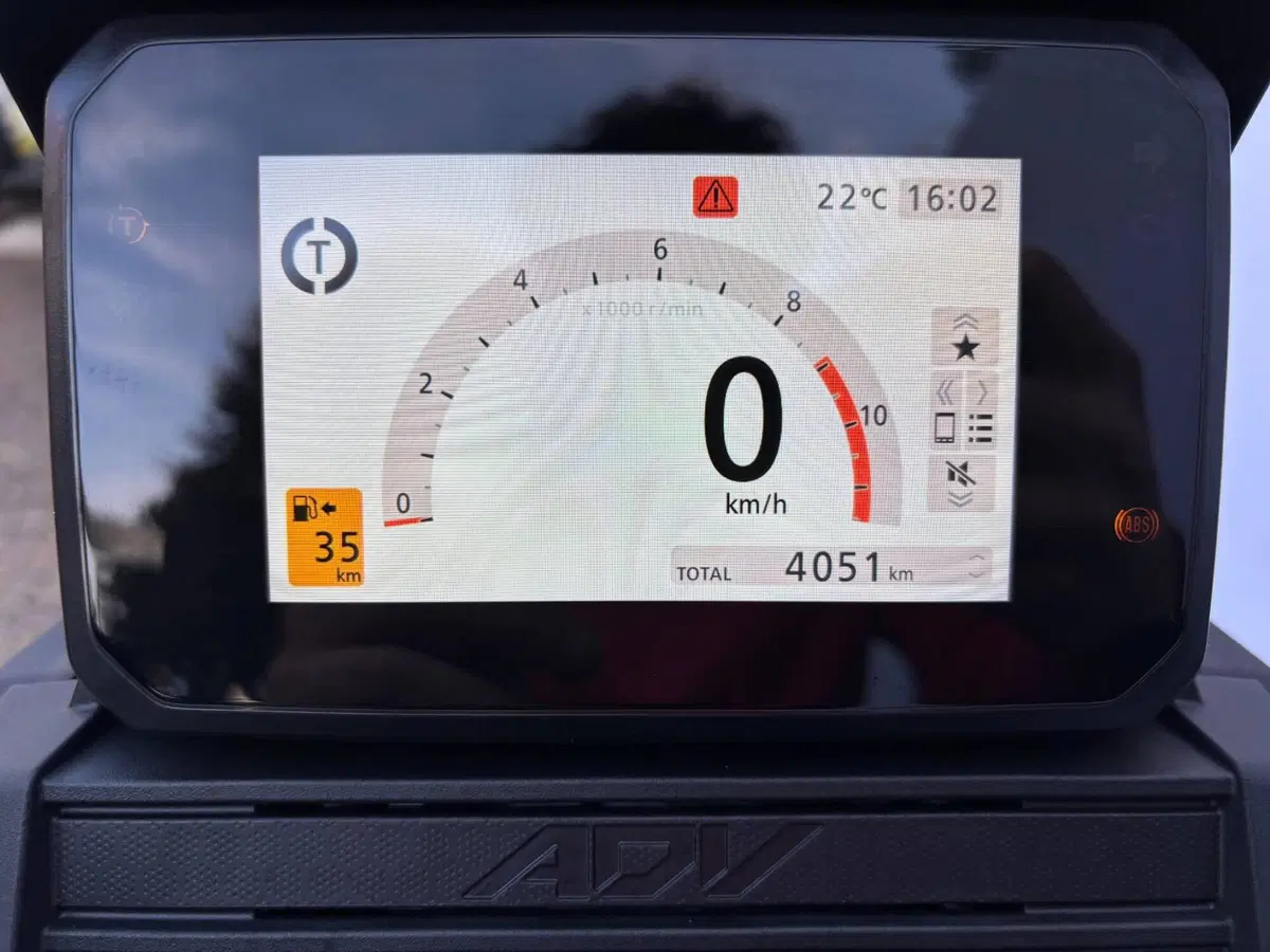 Honda ADV 350 (2025 - 26) (3)