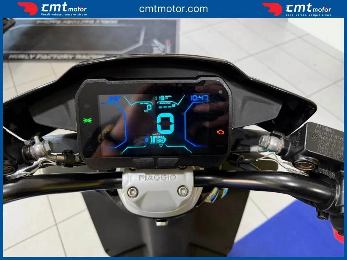 Piaggio 1 Active (2022 - 26) (5)