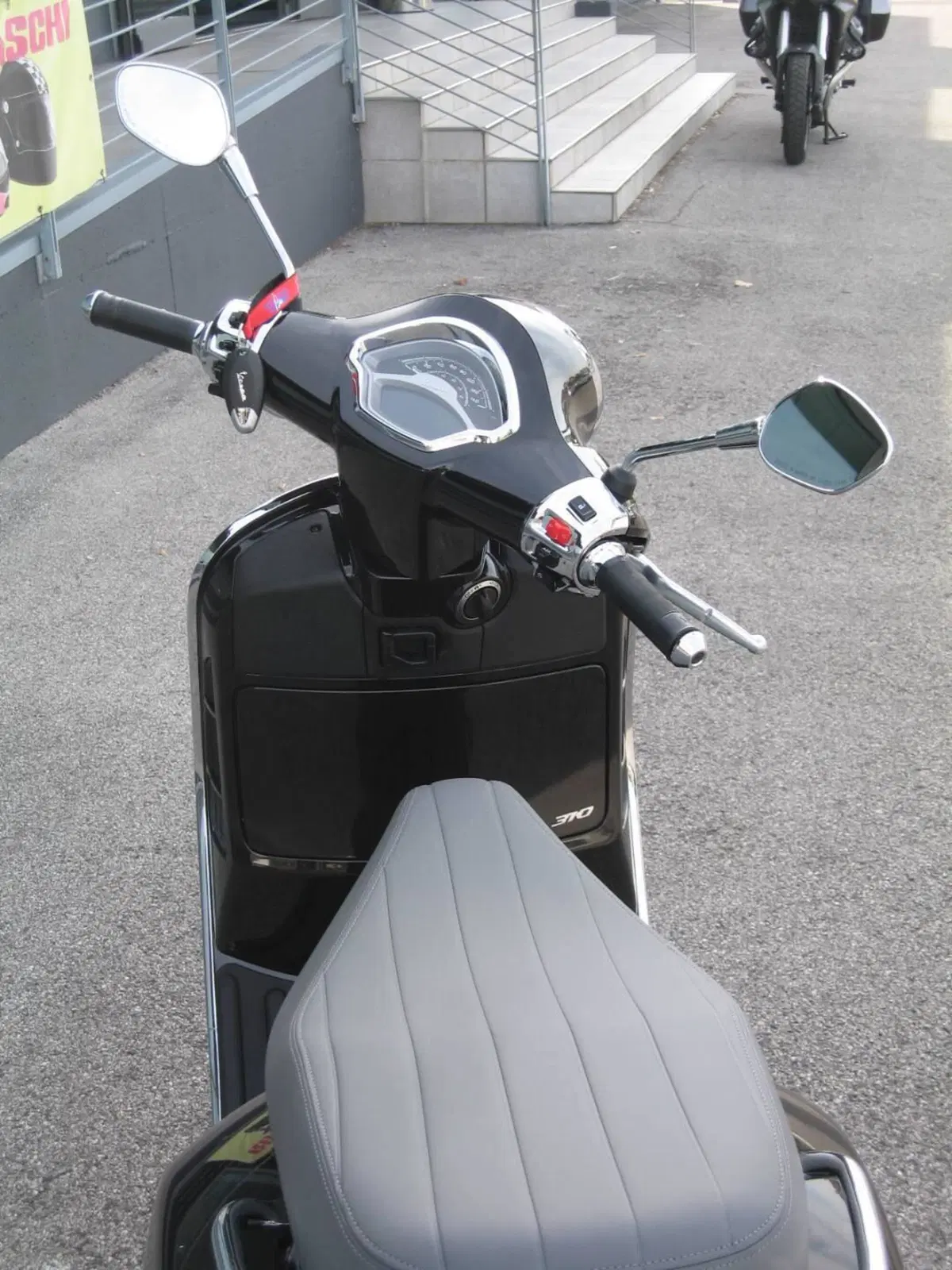 Vespa GTS 310 (2025 - 26) (4)