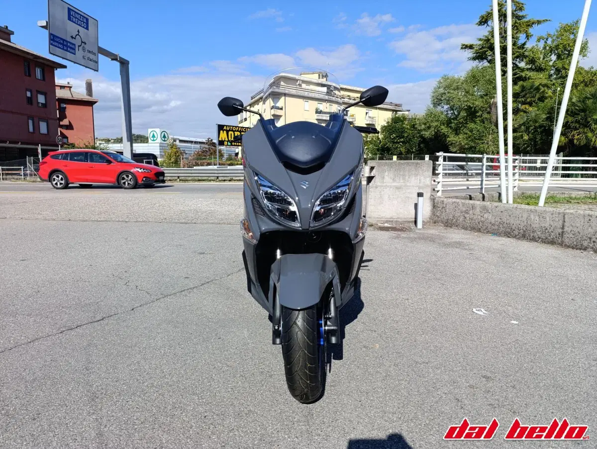 Suzuki Burgman 400 (2025 - 26) (2)