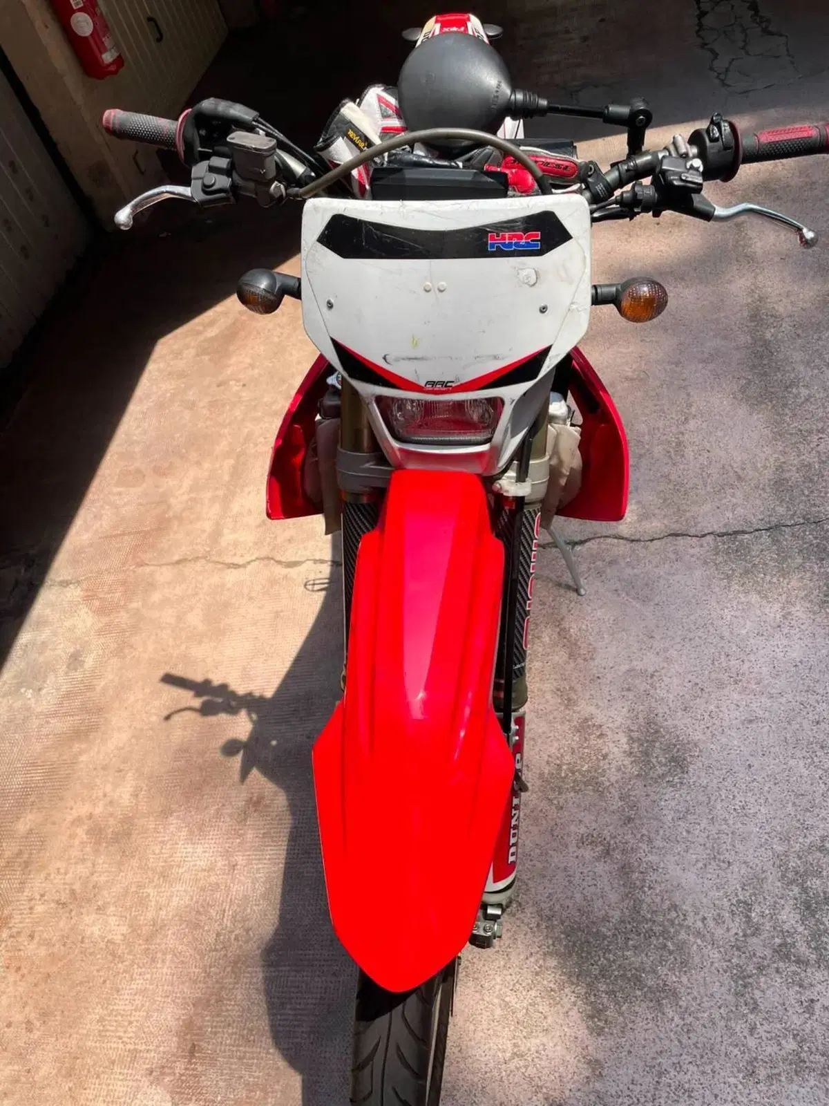 HM CRF 250 X Motard (2005 - 06)  (7)