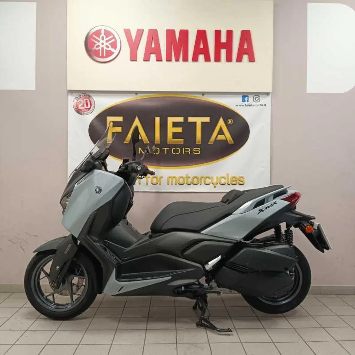 Yamaha X-Max 300 Tech Max+ (2025 - 26)