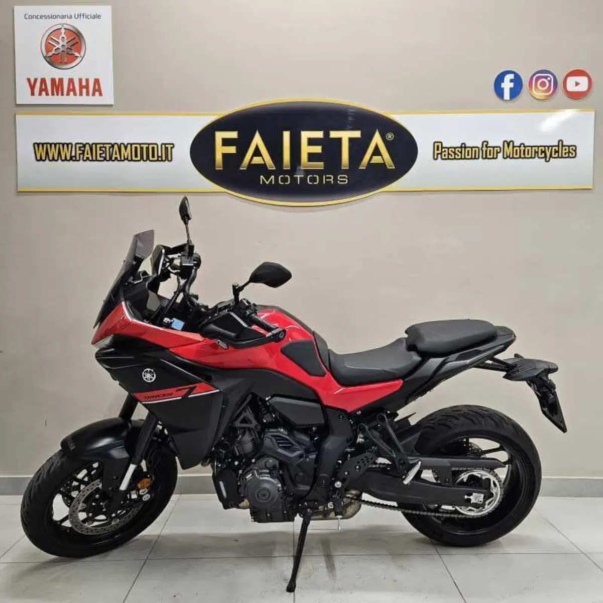 Yamaha Tracer 7 Y-AMT (2026)