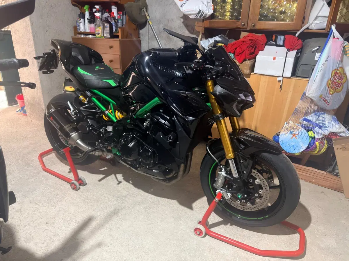 Kawasaki Z 900 SE Performance (2023 - 24) (7)